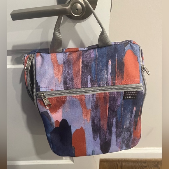 Brand New LL Bean Hanging Toiletry Bag Organizer Size Medium Watercolor Pattern - Picture 1 of 6